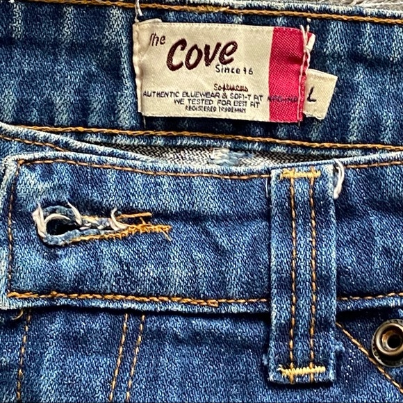 The Cove woman blue denim zipper front closure mini skirt. Size L. Pre-owned. - Picture 10 of 12